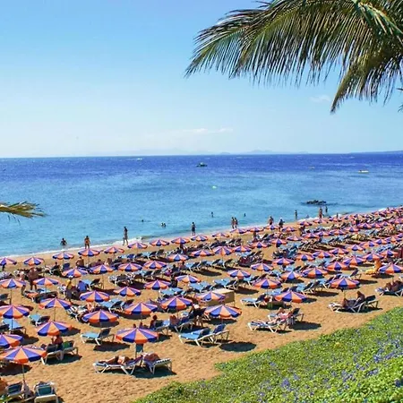 Apartment Lpc Two Bedrooms With Wifi, Pool, Near The Beach