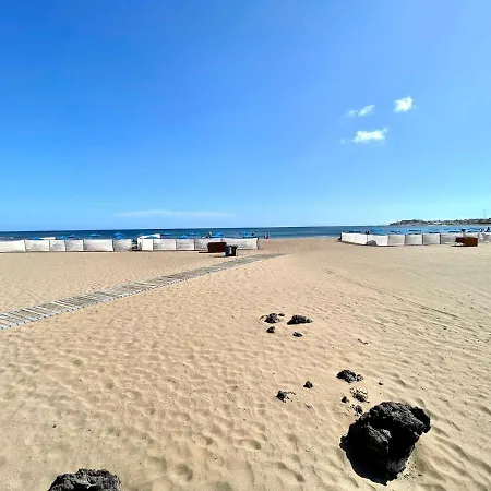 Lpc Two Bedrooms With Wifi, Pool, Near The Beach דירה *