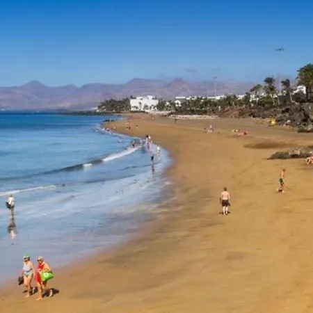 Lpc Two Bedrooms With Wifi, Pool, Near The Beach *